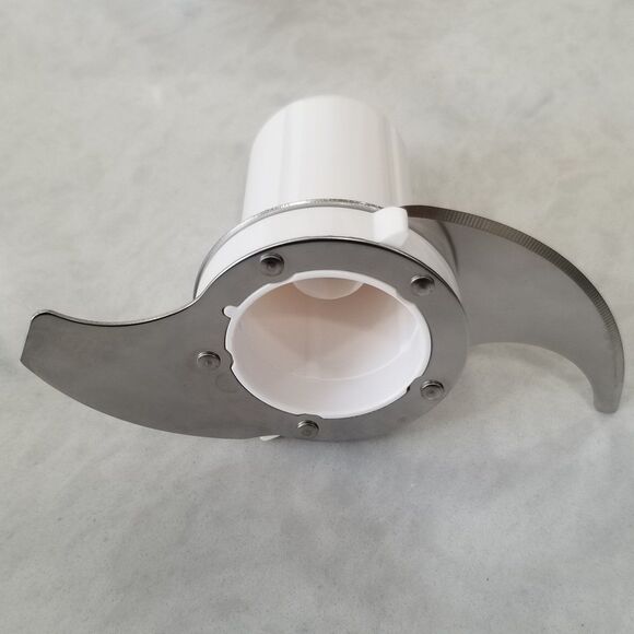 Blender Chef Food Processor by Hamilton Beach - Top Attachment & Blade - Picture 6 of 11